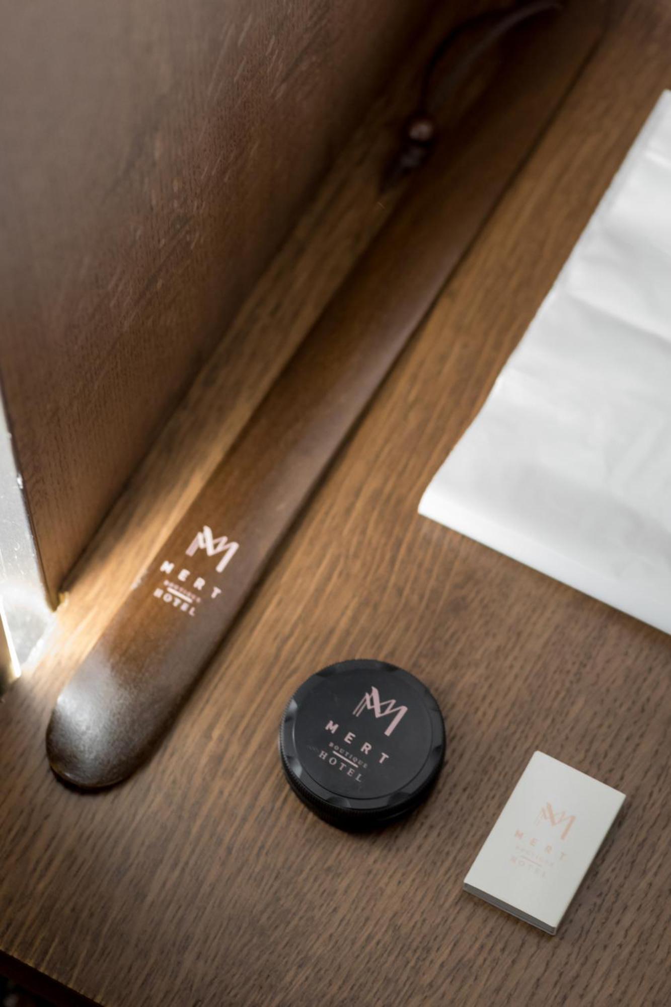 Mert Boutique Hotel Korce Eksteriør billede
